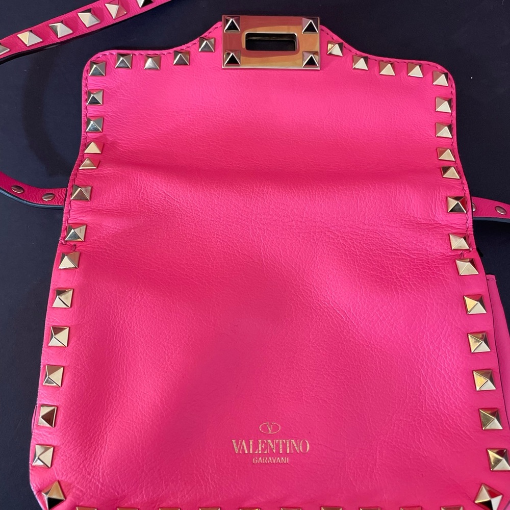 Authenticated Valentino Small Rockstud Crossbody … - image 2